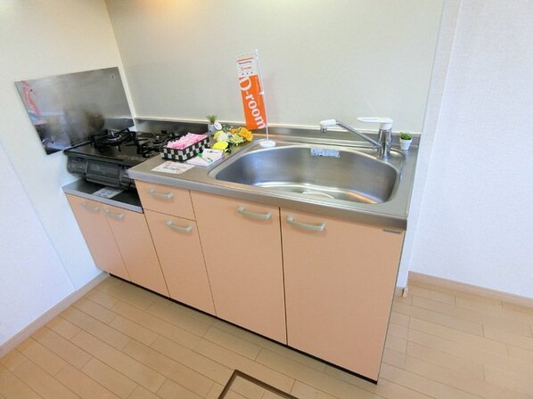 カナディアンコート南吉成 Aの物件内観写真